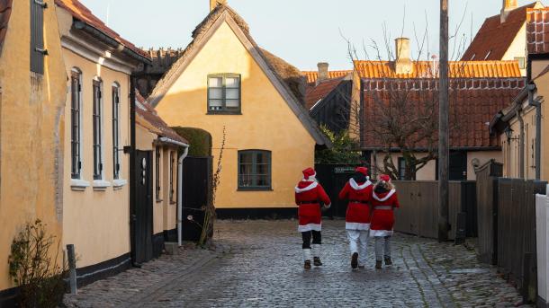 Nisser i den gamle by